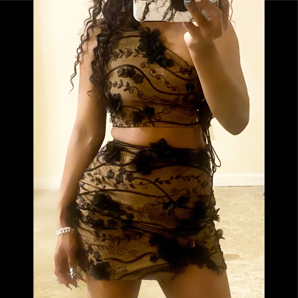 Nude black floral print skirt and top just like the picture